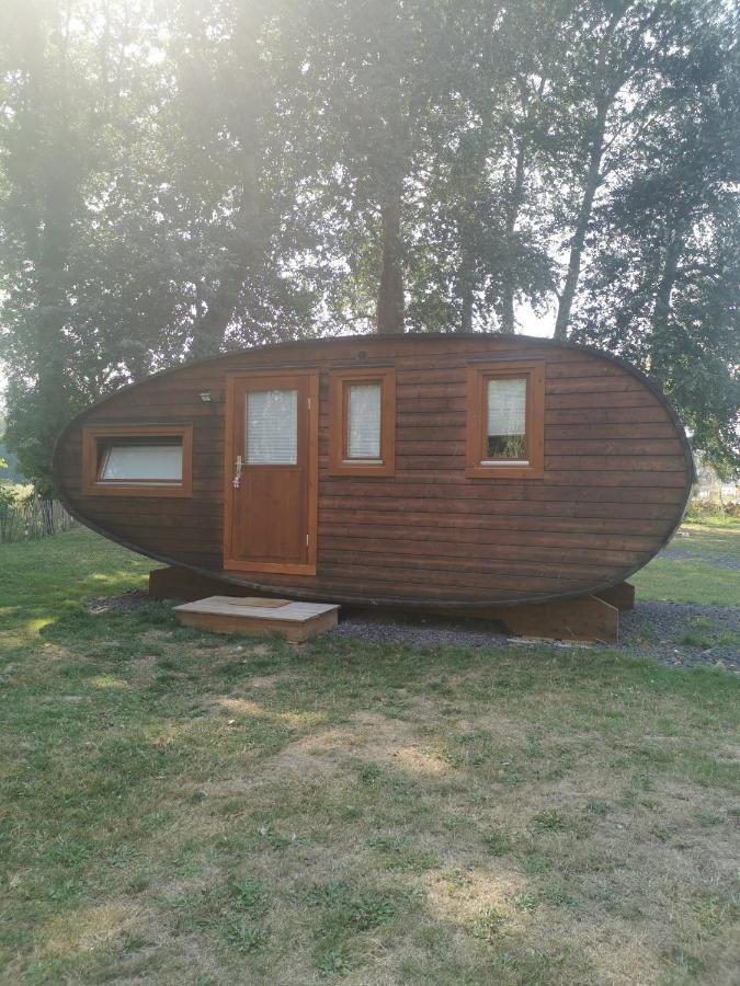 Etape De La Roulotte Campsite Conty